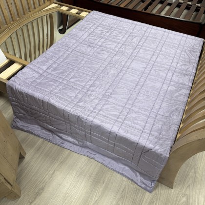 Scatterbox - Faux Silk Bed Throw - Lilac Scatterbox - Faux Silk Bed Throw - Lilac