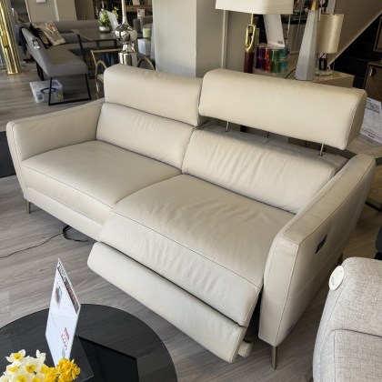 Natuzzi Editions - Greg - Large Leather Sofa with Electric Motion Natuzzi Editions - Greg - Large Leather Sofa with Electric Motion
