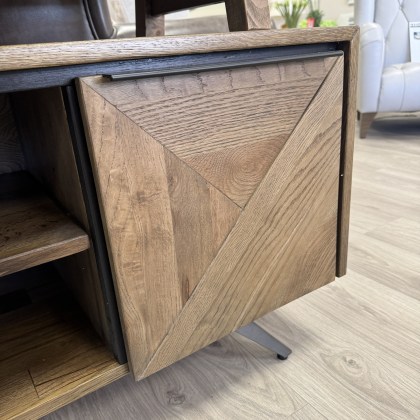 Empire State - TV Unit Empire State - TV Unit