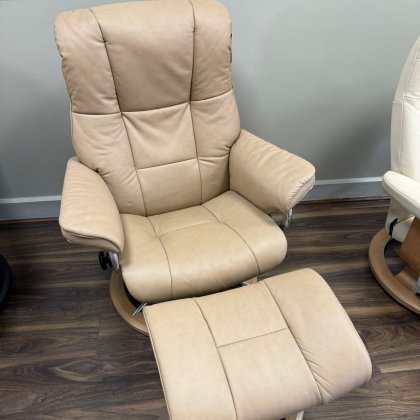 Stressless - Mayfair Medium Chair & Stool Chair - Leather - Last one only Stressless - Mayfair Medium Chair & Stool Chair - Leather - Last one only