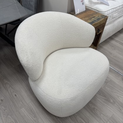 Aspire - Swivel Chair in Ivory Fabric Aspire - Swivel Chair in Ivory Fabric