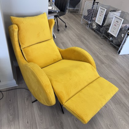 Fama - XL Lenny - Power Swivel Chair in Yellow Fama - XL Lenny - Power Swivel Chair in Yellow